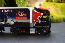 20251205-Trio-Trans-00907