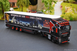 20251205-Trio-Trans-00910