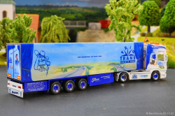 20251205-Trio-Trans-00983