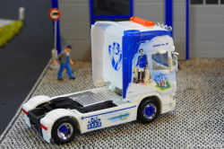 20251205-Trio-Trans-01026