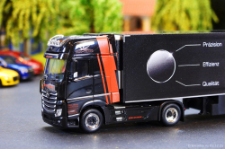 20251205-Trio-Trans-01053