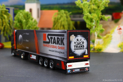 20251205-Trio-Trans-01066