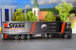 20251205-Trio-Trans-01077