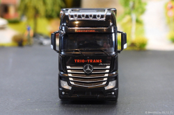 20251205-Trio-Trans-01093