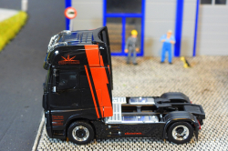 20251205-Trio-Trans-01099