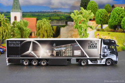 20251205-Trio-Trans-01151