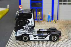 20251205-Trio-Trans-01171