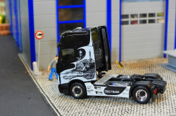 20251205-Trio-Trans-01178