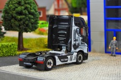 20251205-Trio-Trans-01181