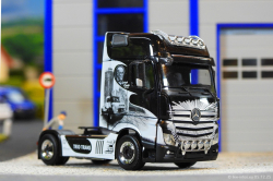 20251205-Trio-Trans-01193