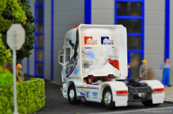 20251205-Trio-Trans-01214