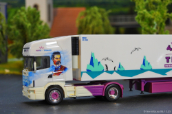 20251206-Trio-Trans-00105