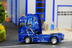 20251205-Trio-Trans-01245