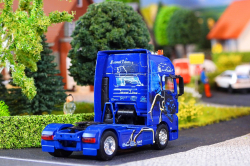 20251205-Trio-Trans-01249