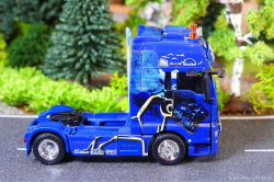 20251205-Trio-Trans-01254