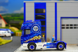 20251206-Trio-Trans-00256