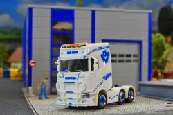 20251206-Trio-Trans-00338