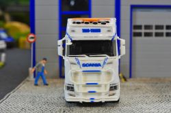 20251206-Trio-Trans-00366