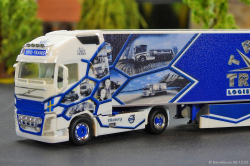 20251206-Trio-Trans-00373