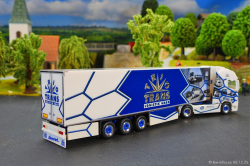 20251206-Trio-Trans-00400