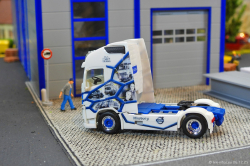 20251206-Trio-Trans-00440