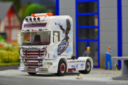 20251206-Trio-Trans-00649