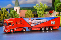 20251225-Trio-Trans-00100