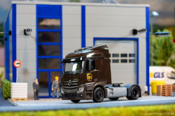 20260303-UPS-00136