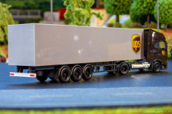 20260303-UPS-00400