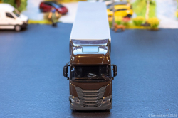 20260303-UPS-00424