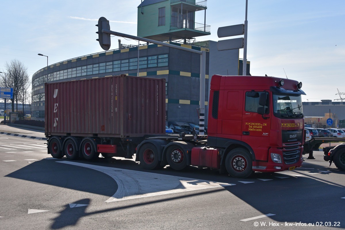 20220626-Rotterdam-Containerhafen-00431.jpg