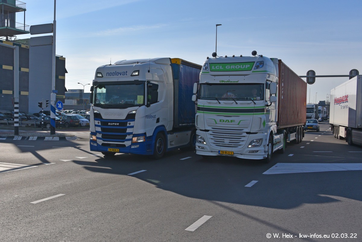 20220626-Rotterdam-Containerhafen-00519.jpg
