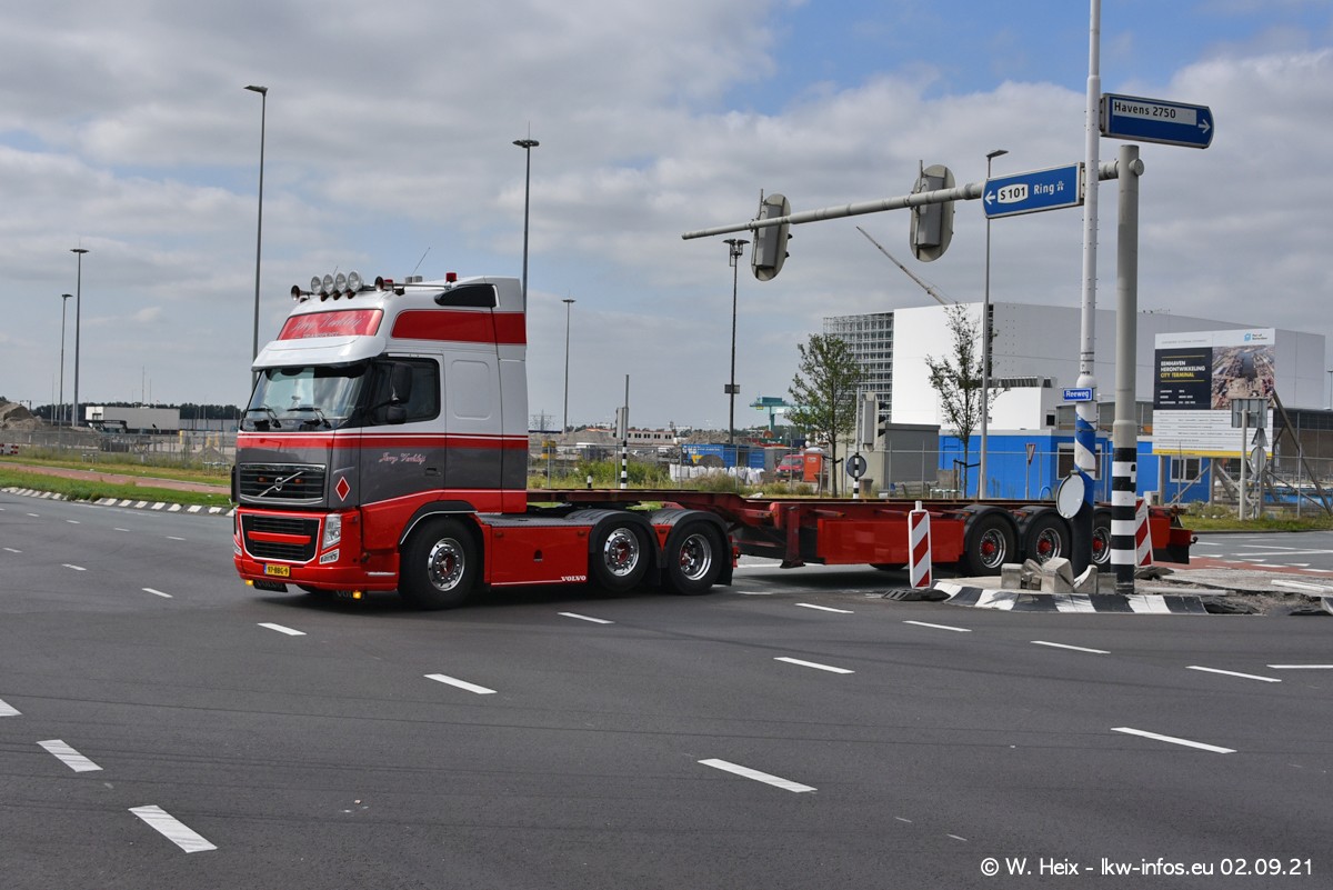 20210902-Rotterdam-Containerhafen-00414.jpg