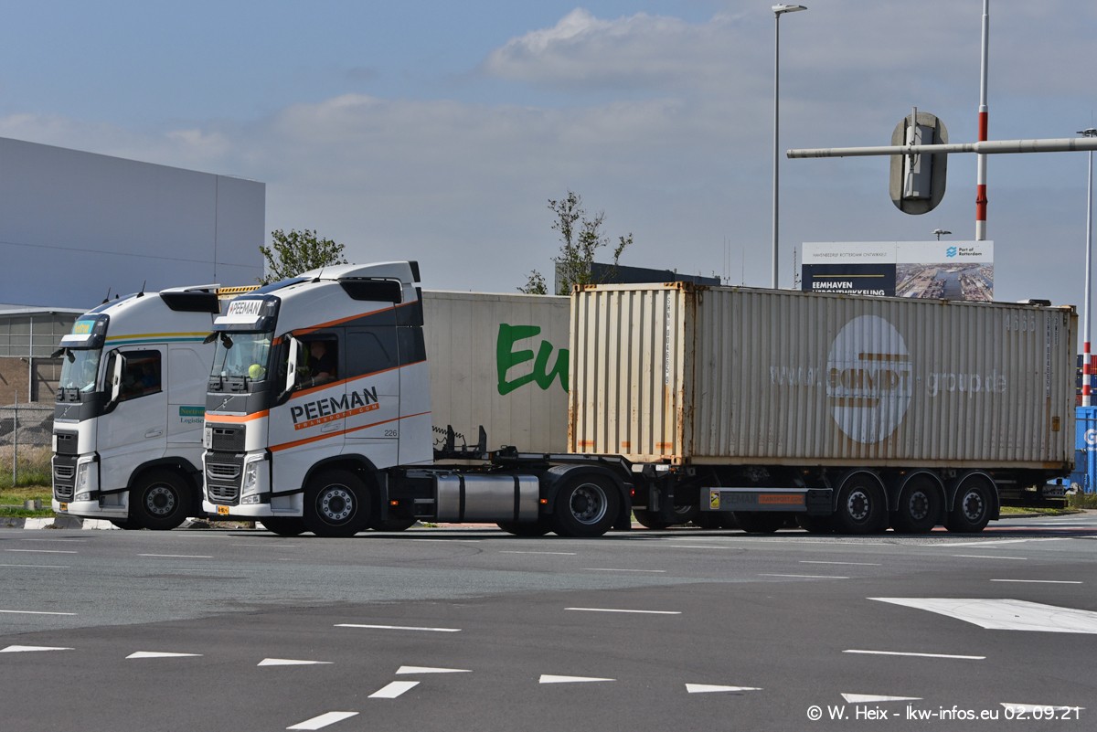 20210902-Rotterdam-Containerhafen-00770.jpg
