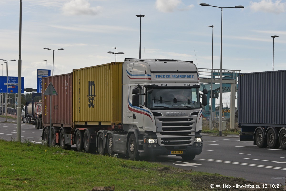 20211013-Rotterdam-Containerhafen-00006.jpg