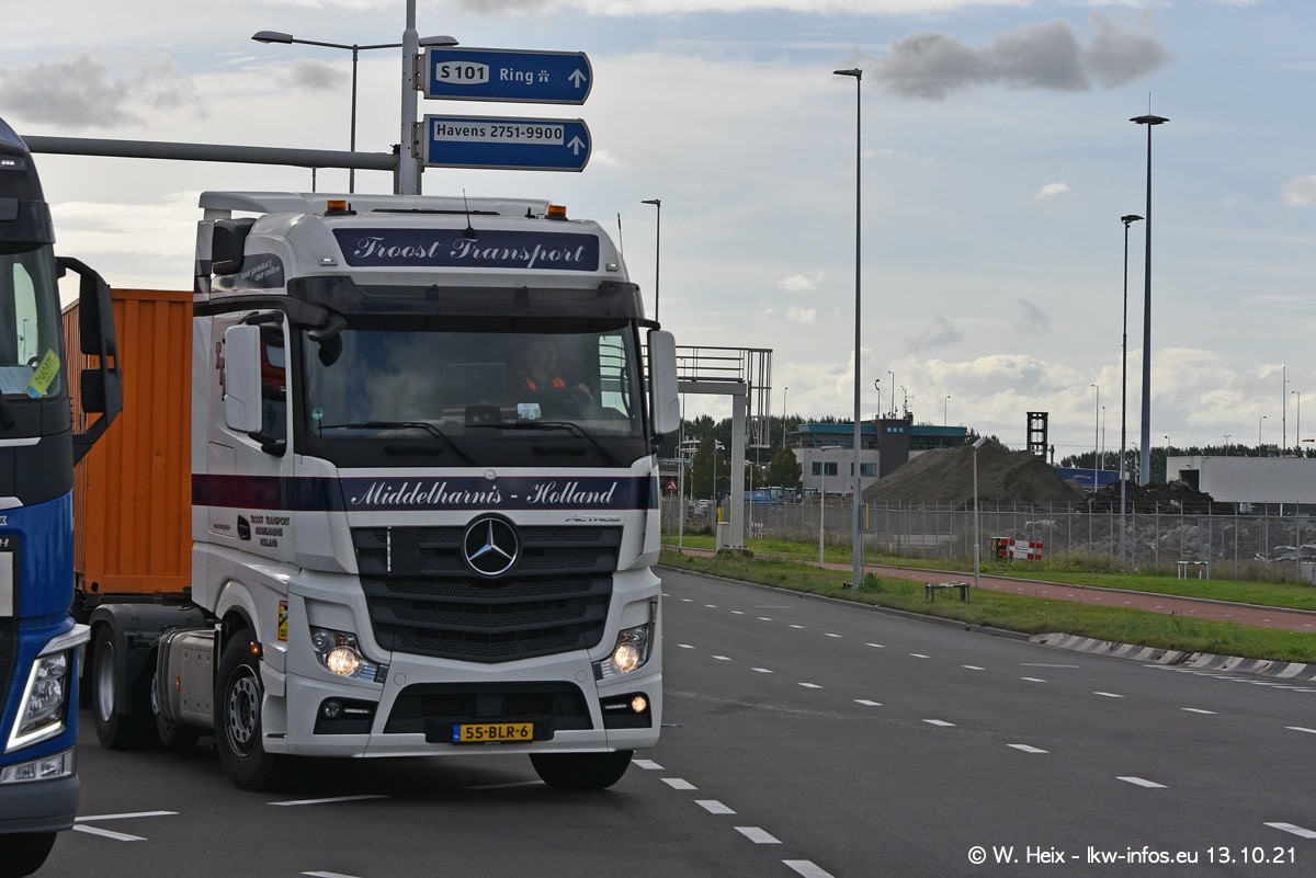 20211013-Rotterdam-Containerhafen-00165.jpg