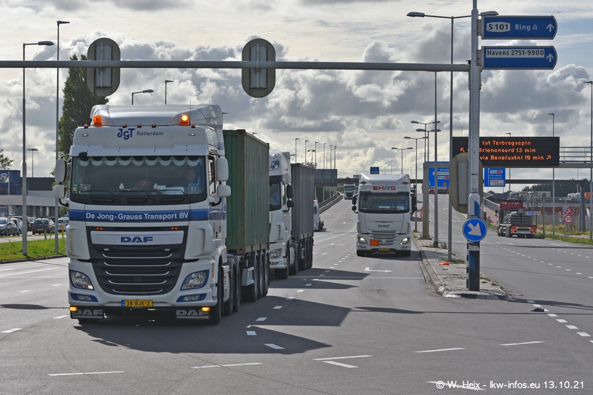 20211013-Rotterdam-Containerhafen-00455.jpg