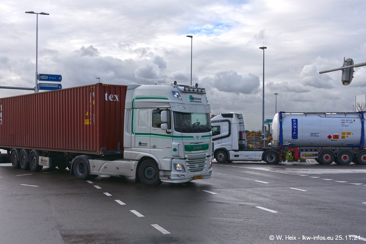 20211125-Rotterdam-Containerhafen-00158.jpg