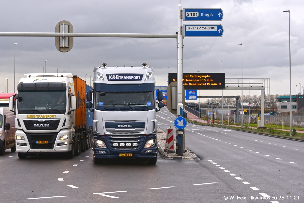 20211125-Rotterdam-Containerhafen-00420.jpg