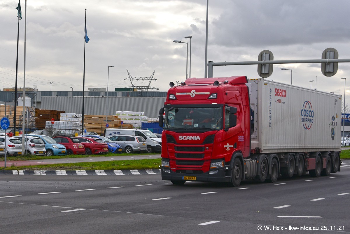 20220626-Rotterdam-Containerhafen-00117.jpg