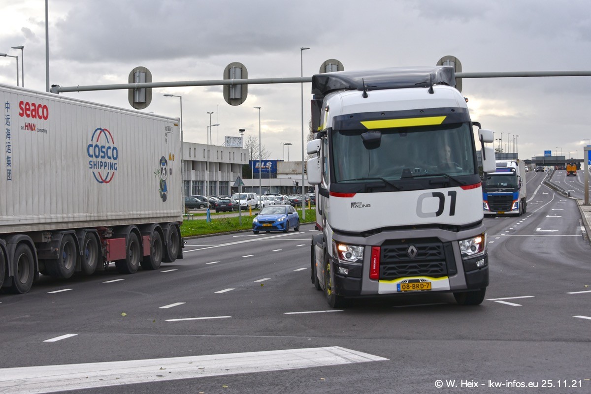20220626-Rotterdam-Containerhafen-00118.jpg