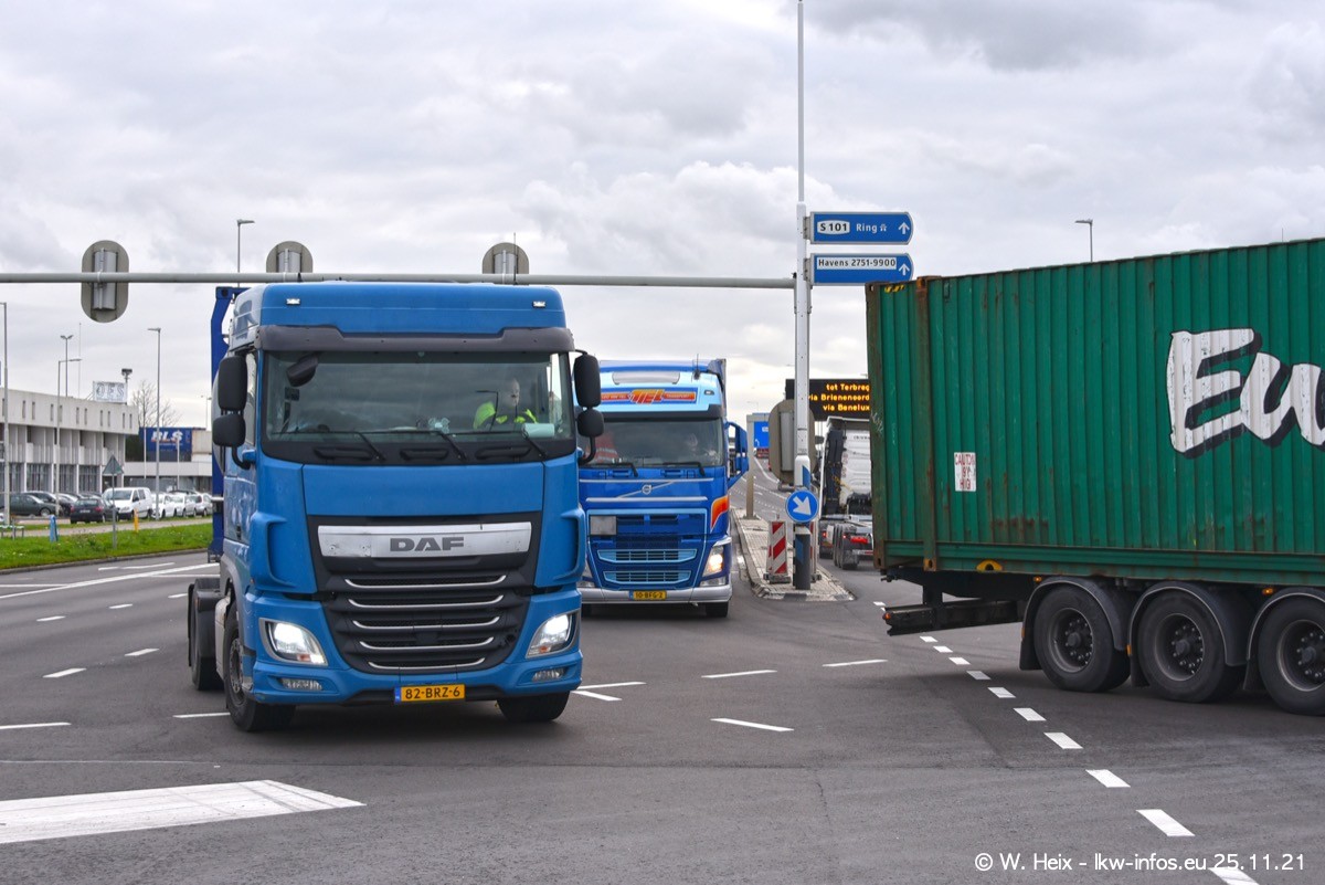 20220626-Rotterdam-Containerhafen-00324.jpg