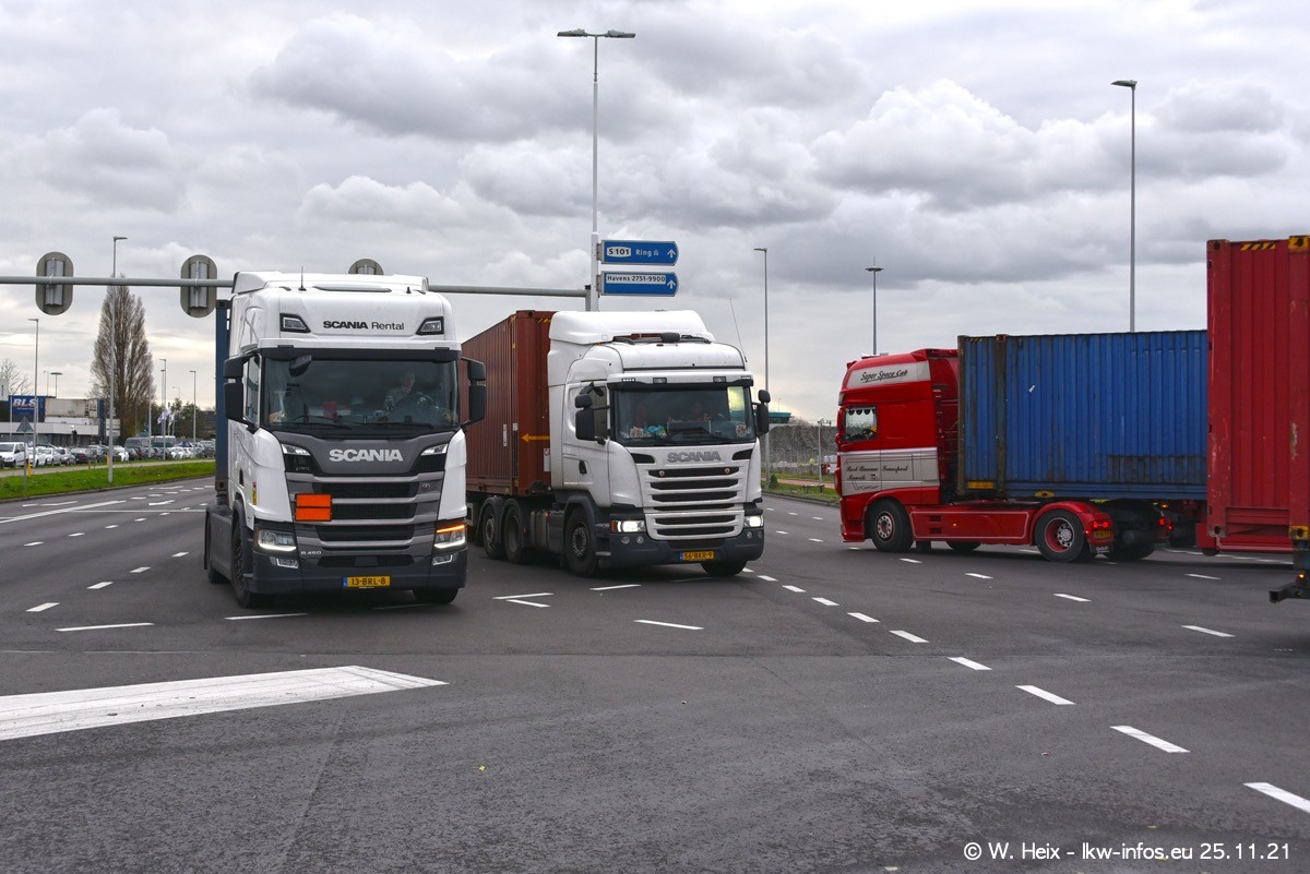 20220626-Rotterdam-Containerhafen-00368.jpg