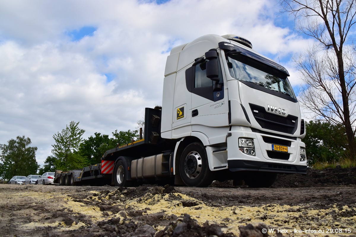 Truck-in-the-koel-Brunssum-20150829-097.jpg
